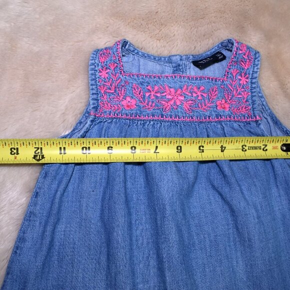Gap Blue Sleeveless Denim Dress Floral Design Size 4 Years - Picture 5 of 8